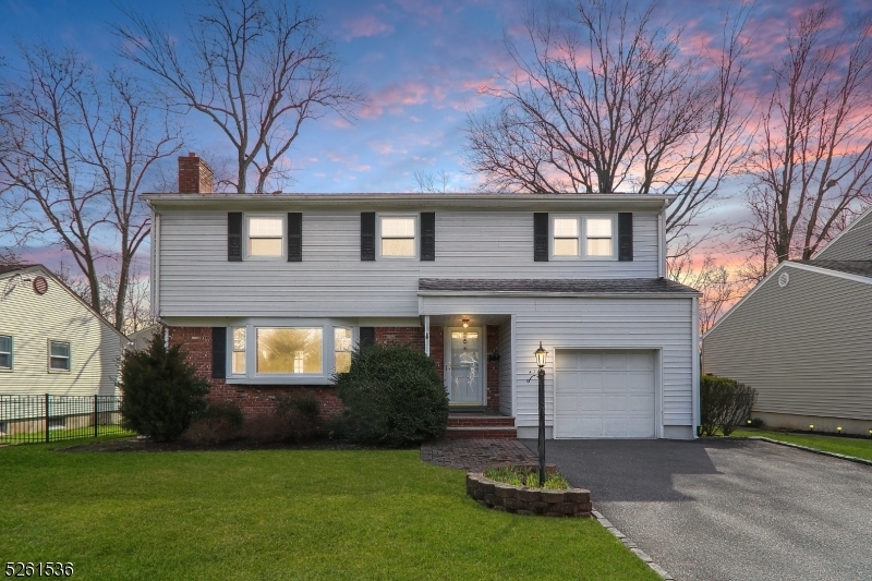 Property Photo:  478 Brookside Pl  NJ 07016 