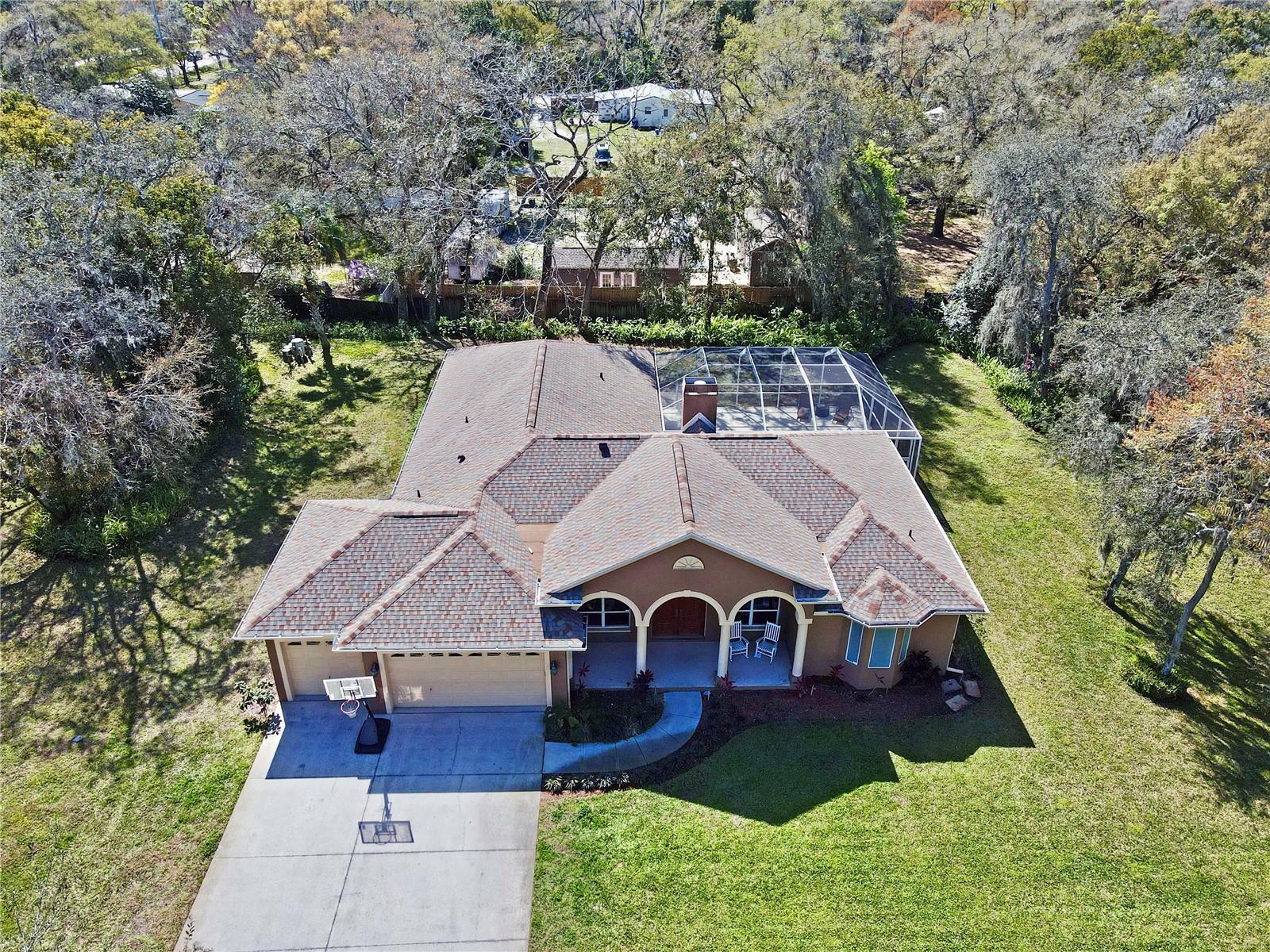 Property Photo:  2409 Heather Manor Lane  FL 33549 