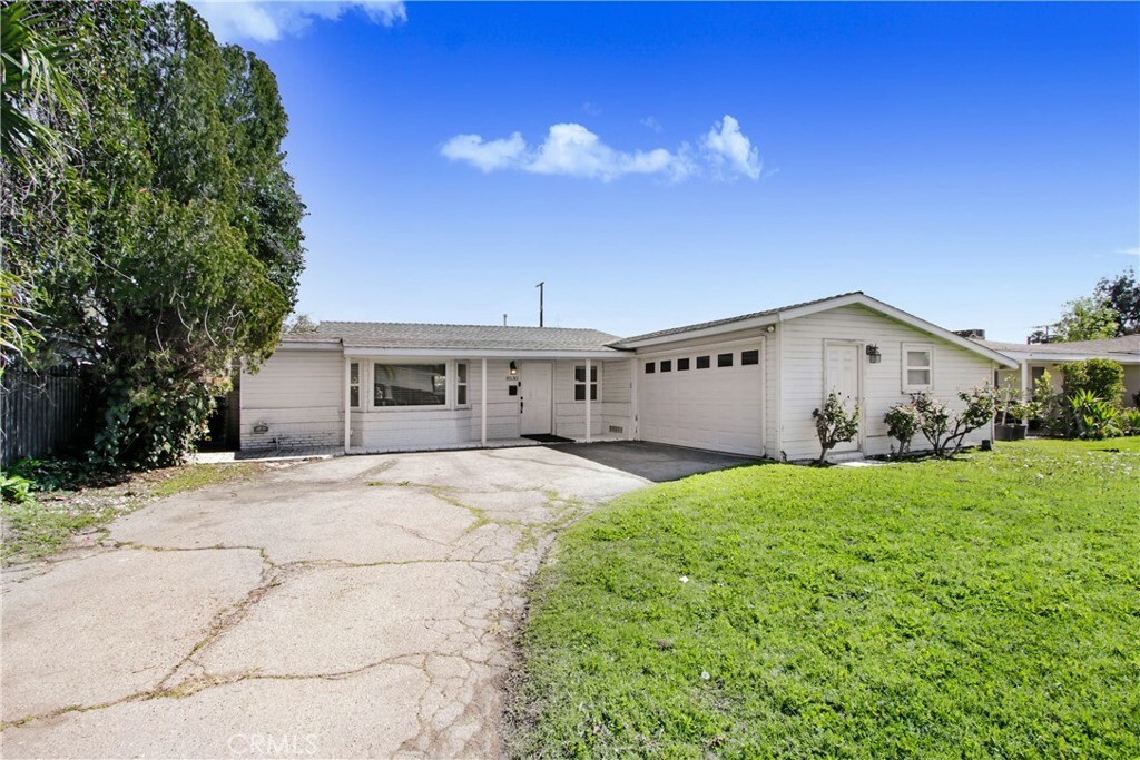 Property Photo:  8530 Penfield Avenue  CA 91306 