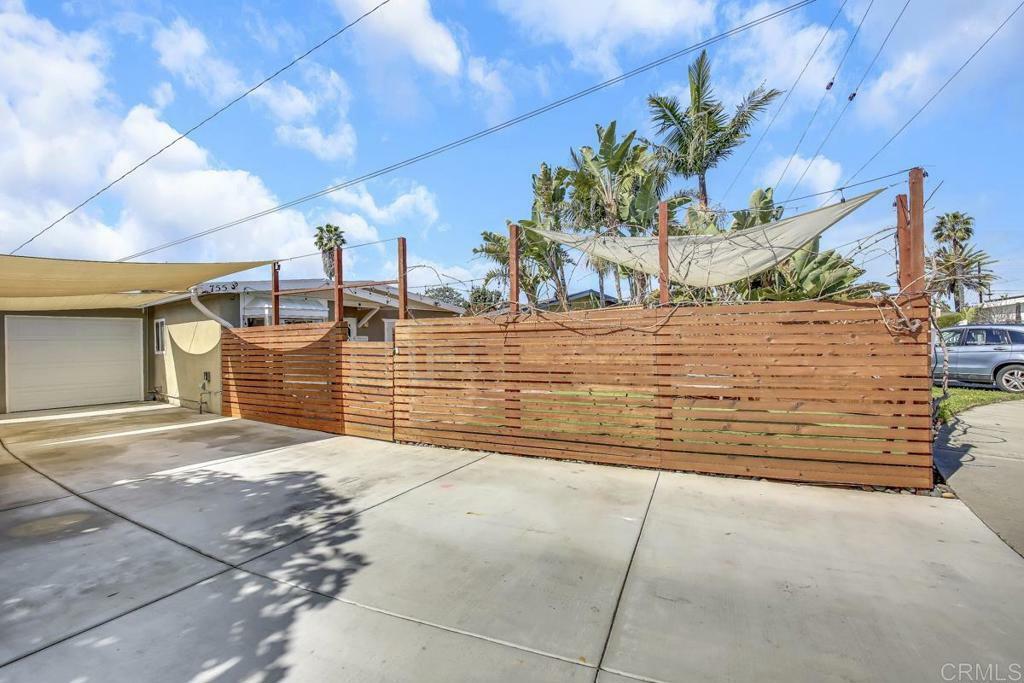Property Photo: 755 Camellia Place CA 92008