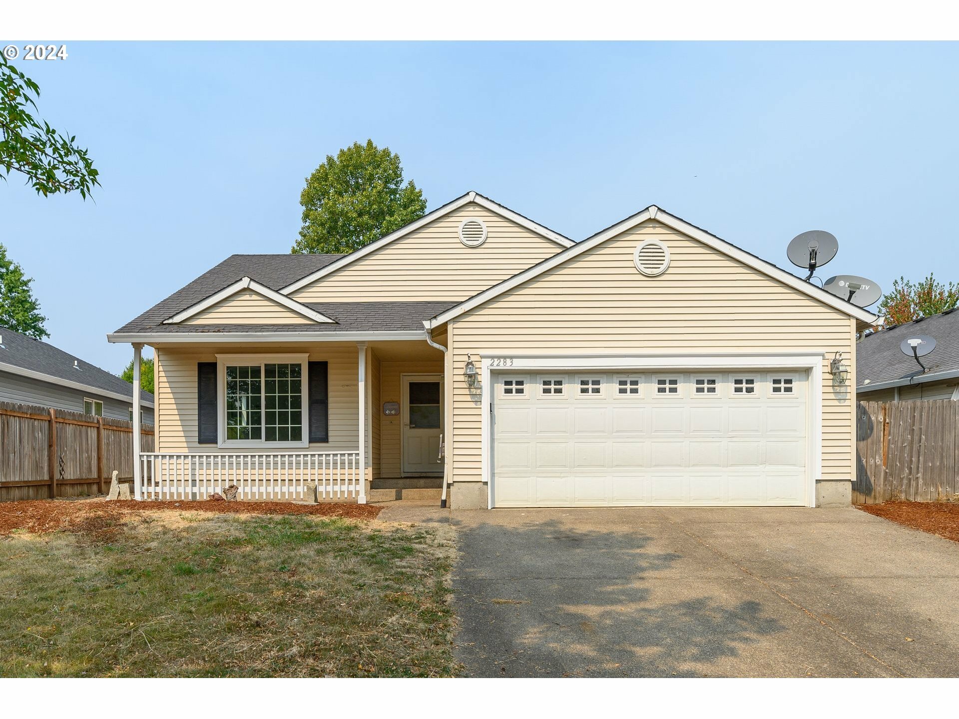 Property Photo: 2283 SW Barber Ln OR 97128