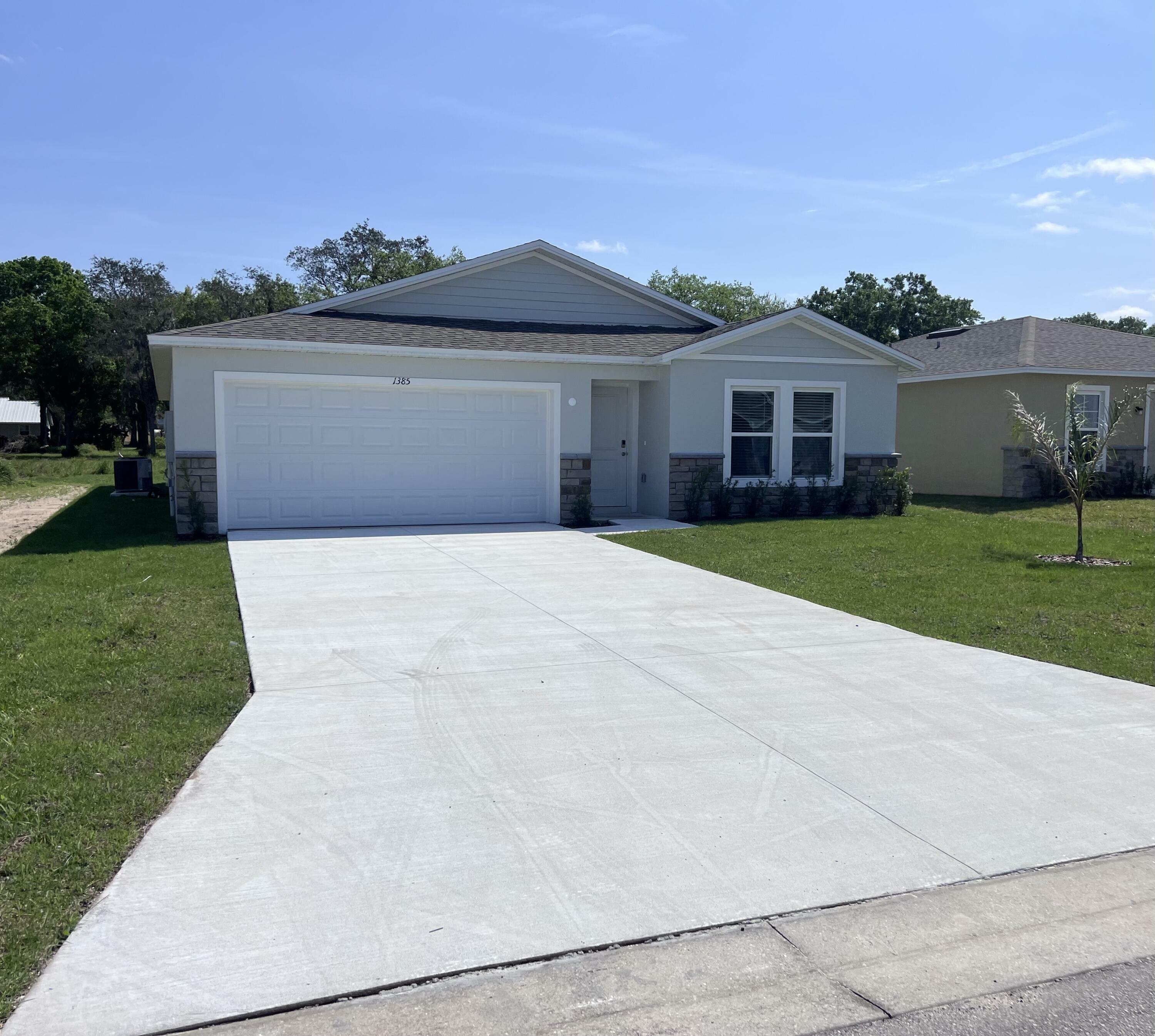 1385 Stone Ridge Circle  Sebring FL 33870 photo