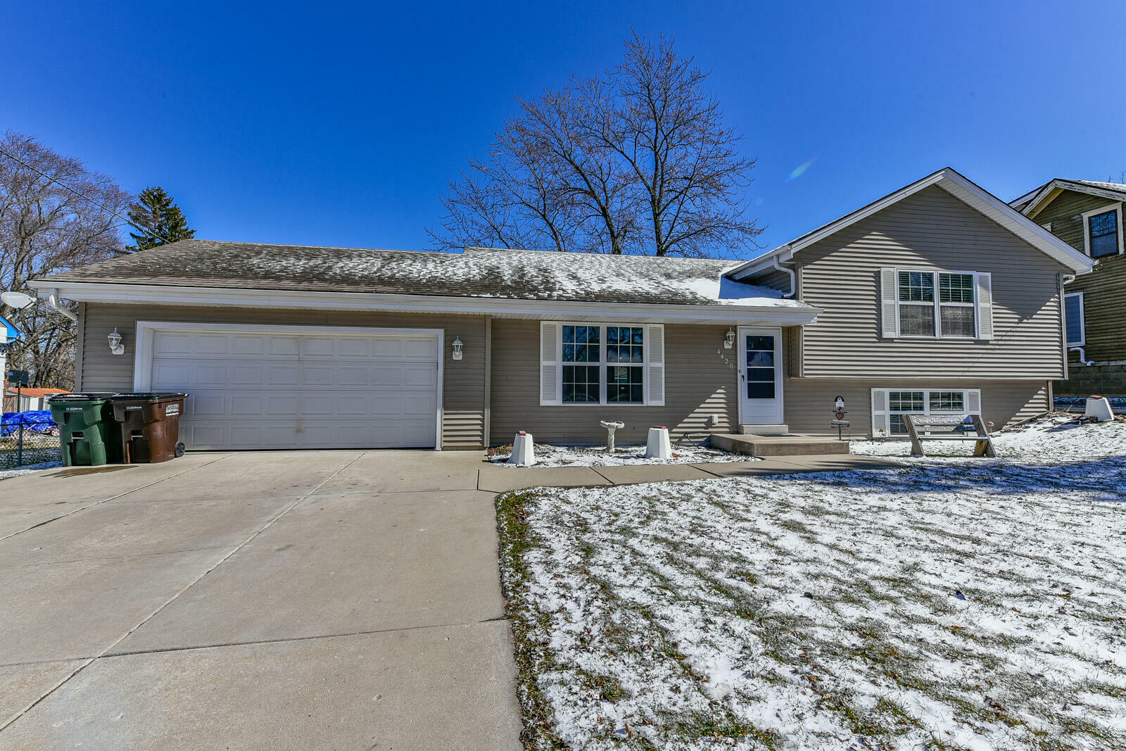 Property Photo: 4420 S Iowa Ave WI 53235