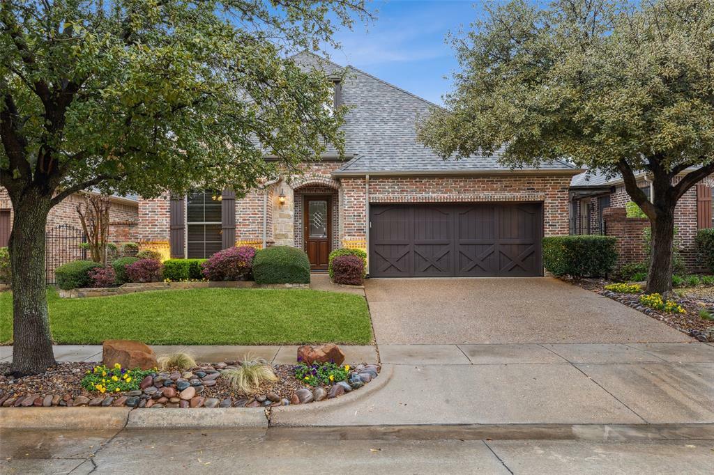 Property Photo:  222 La Fontaine Lane  TX 76248 