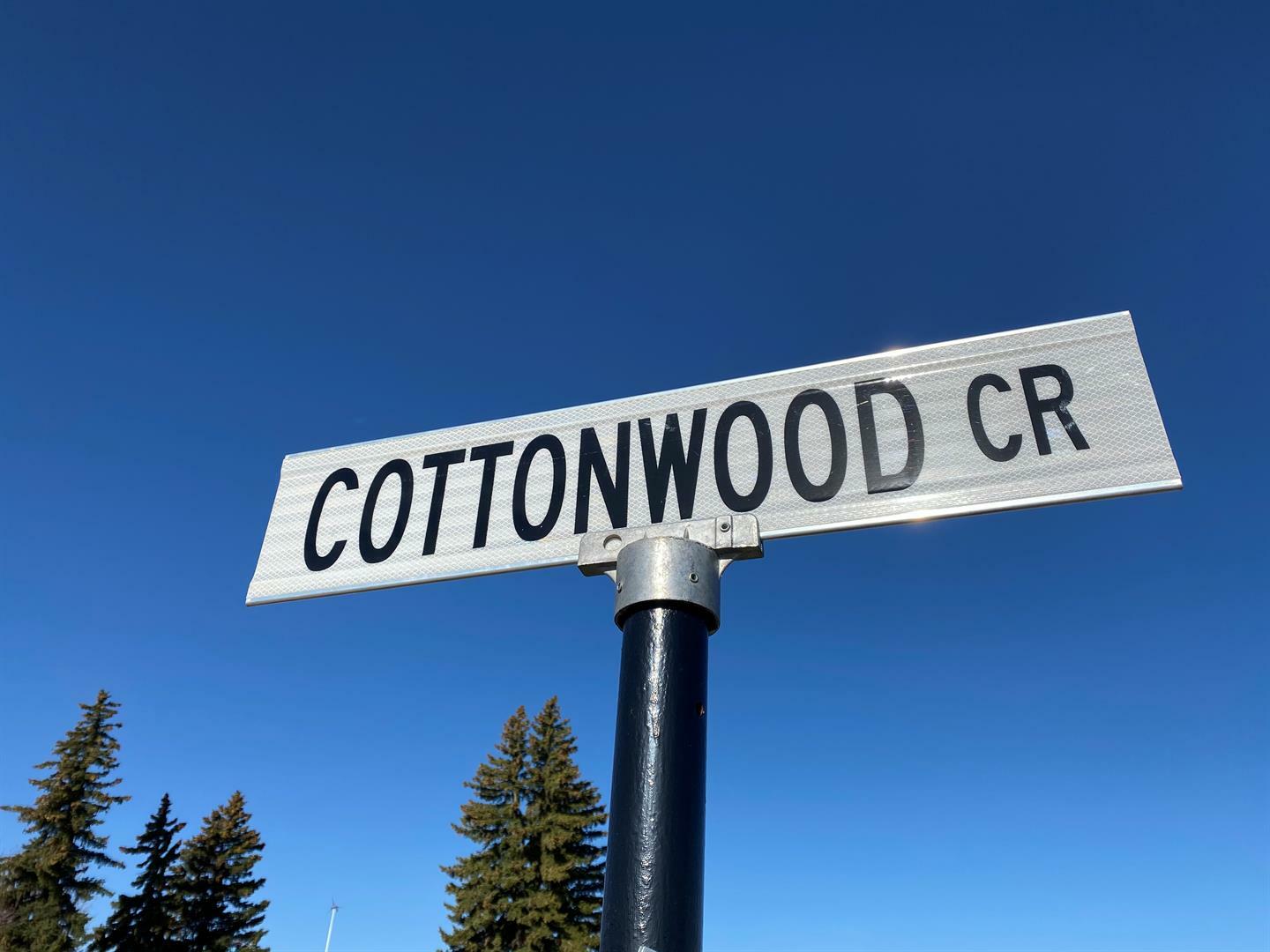 5 Cottonwood Crescent  Rosemary AB T0J 2W0 photo