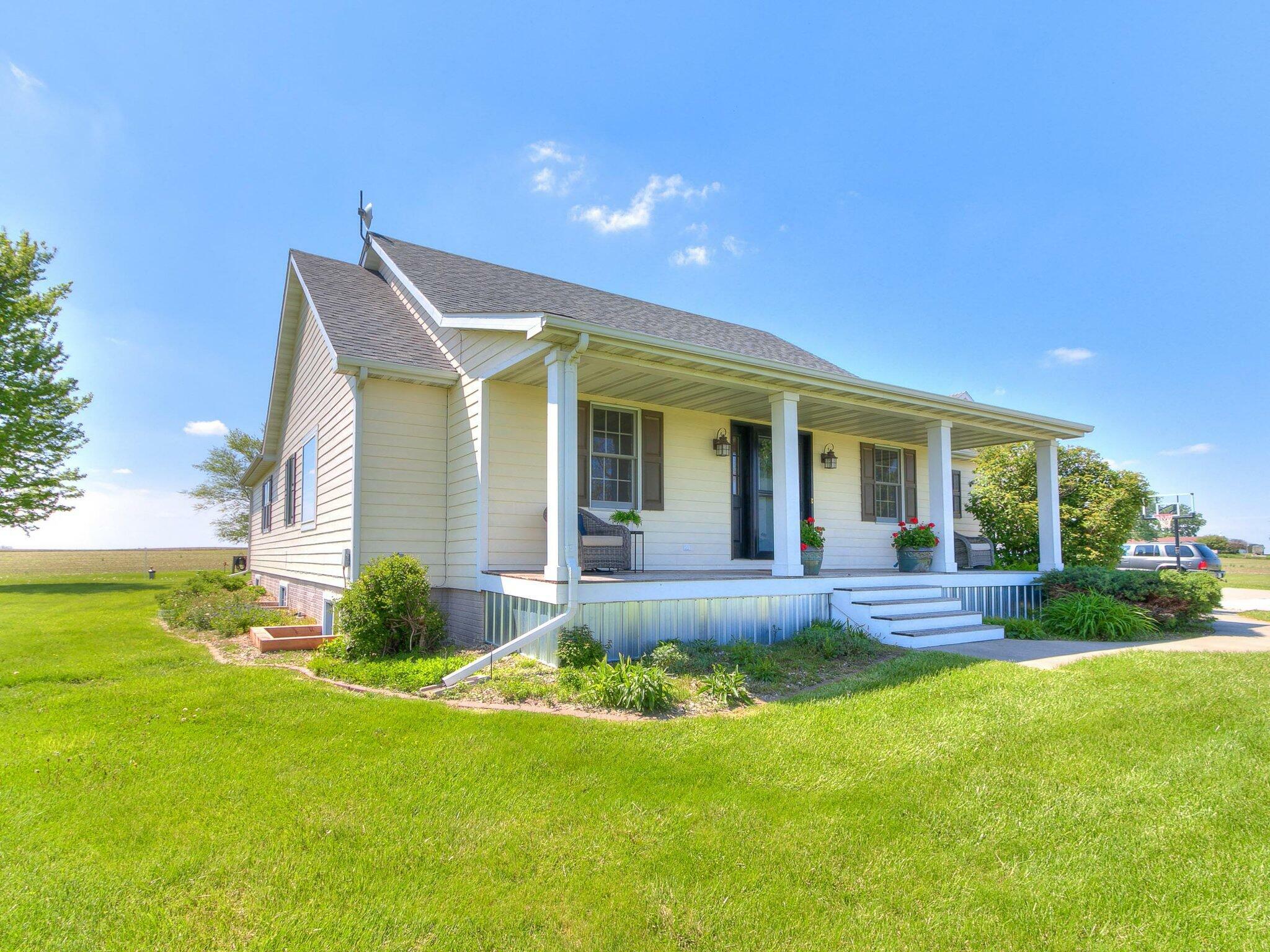 Property Photo:  61890 140th Street  IA 50236 