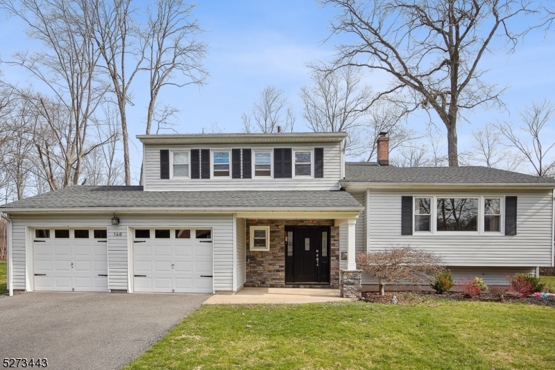 Property Photo:  140 Briarwood Dr  NJ 07922 