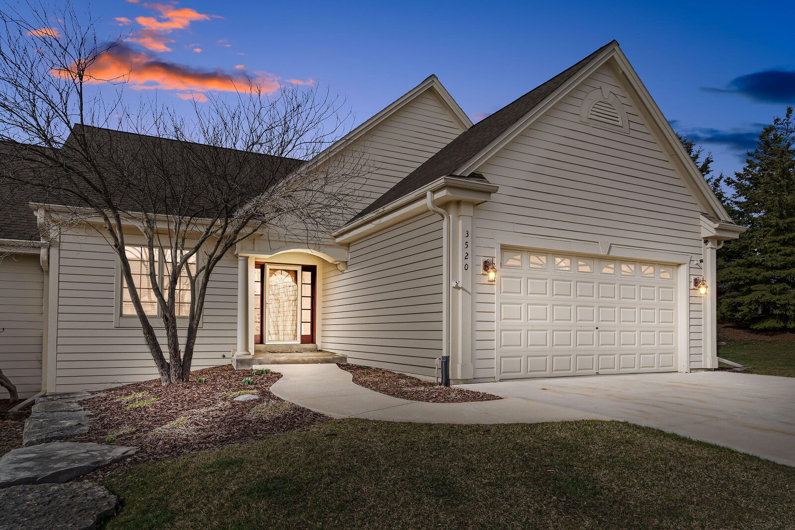 Property Photo:  3520 Sequoia Cir  WI 53188 