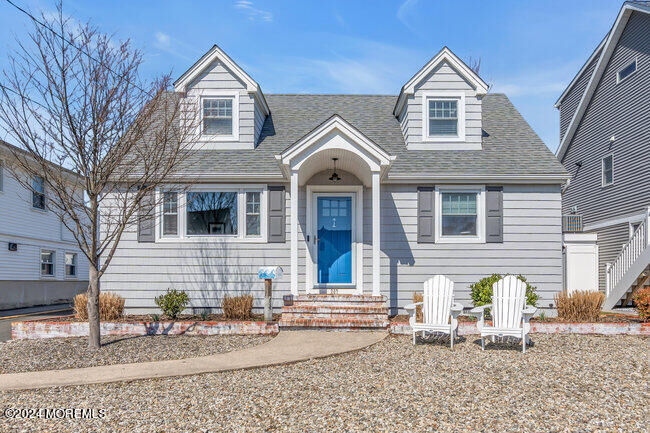 Property Photo:  207 Princeton Avenue  NJ 08742 