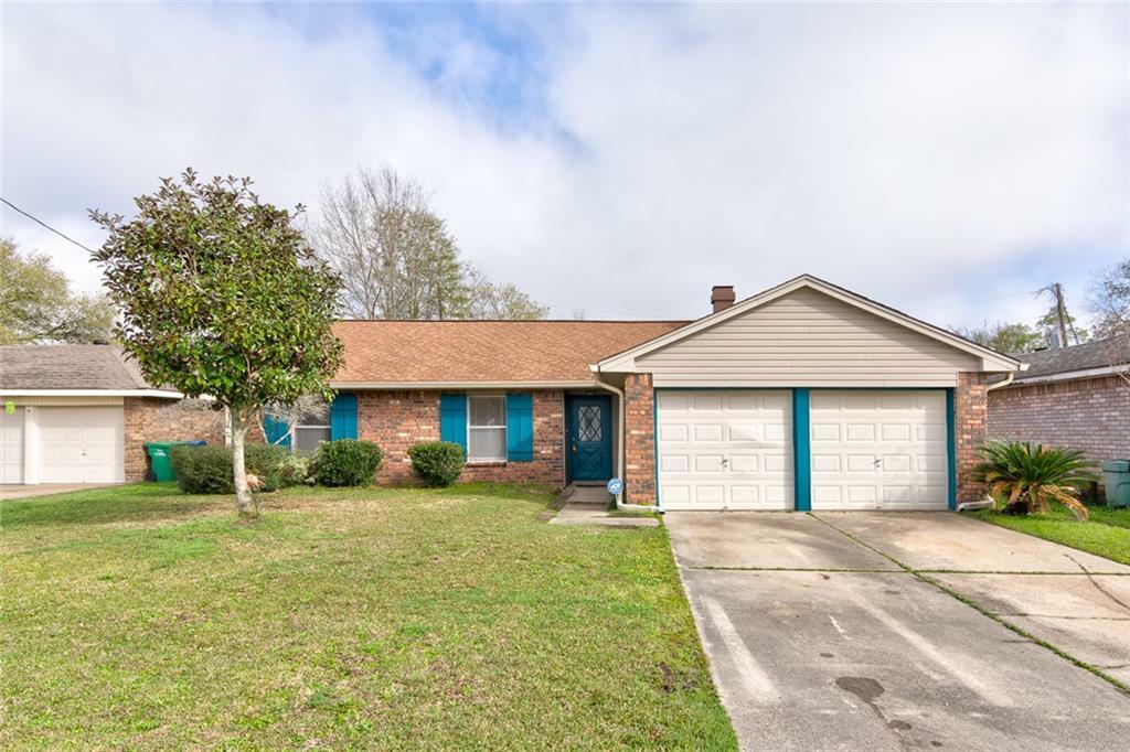 Property Photo:  108 Ellwood Circle  LA 70458 