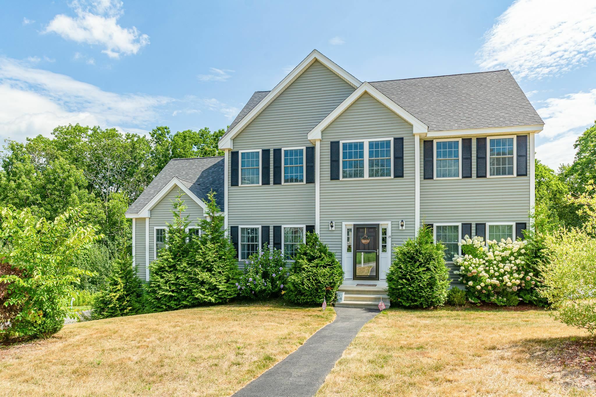 Property Photo: 15 Squire Drive NH 03076