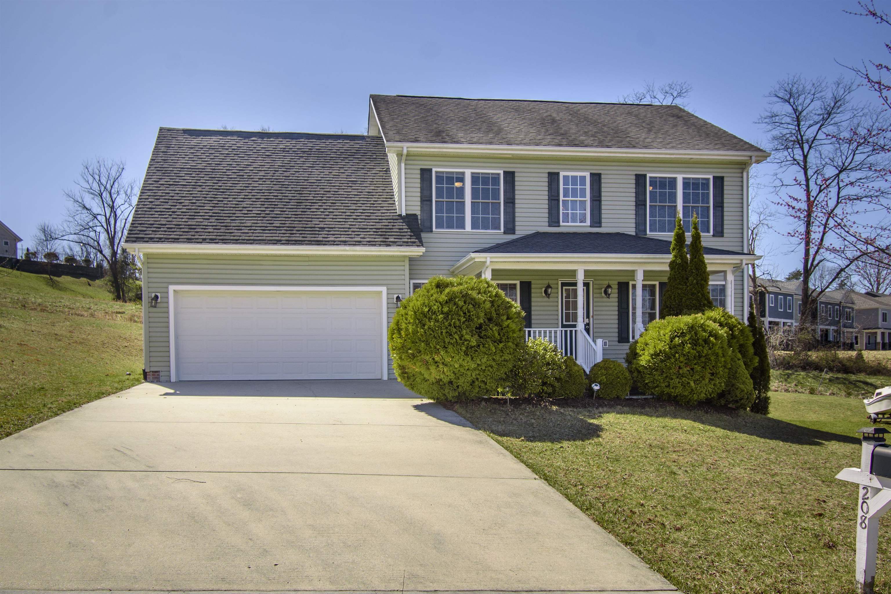 Property Photo:  208 Mountain Breeze Drive  VA 24060 