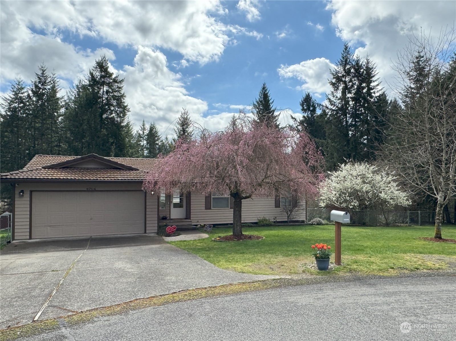 Property Photo:  6704 253rd Street E  WA 98338 