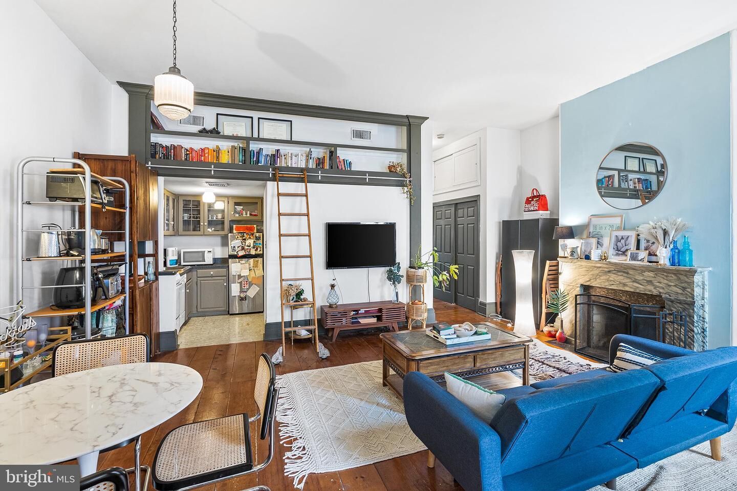 Property Photo:  239 Race Street A  PA 19106 