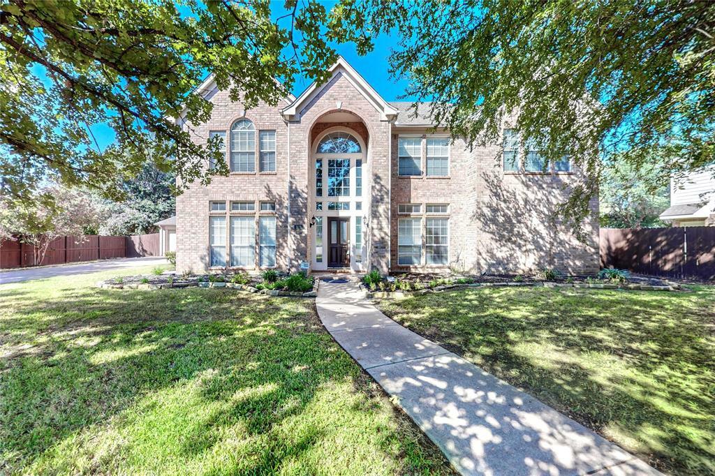 Property Photo:  102 Killdeer Court  TX 76092 