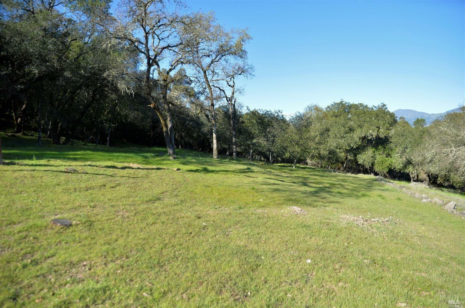Property Photo: 279 283 Clear Ridge Drive CA 95448