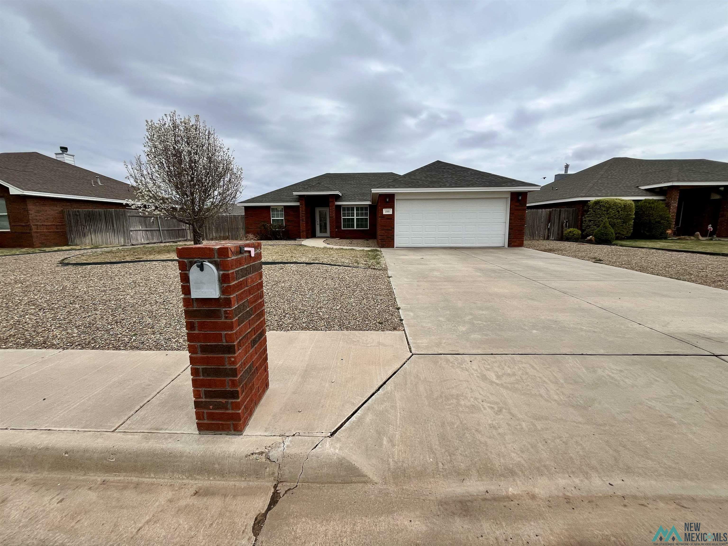 Property Photo: 1801 Tiffani Lane NM 88101