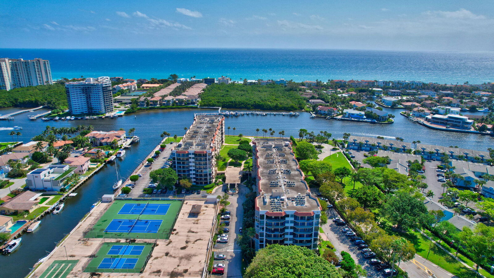 Property Photo:  859 Jeffery Street 7030  FL 33487 