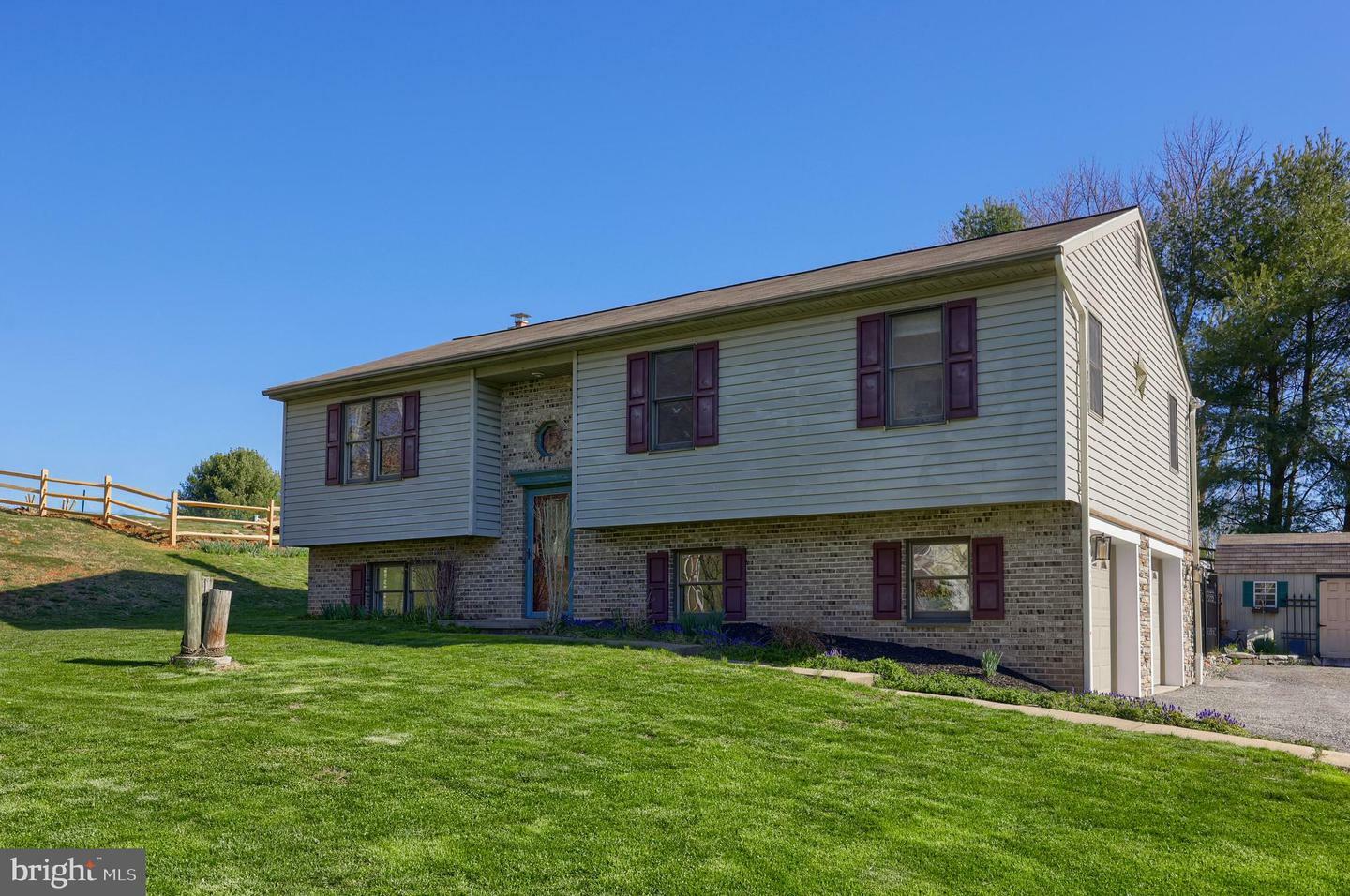 Property Photo:  6363 River Road  PA 17516 