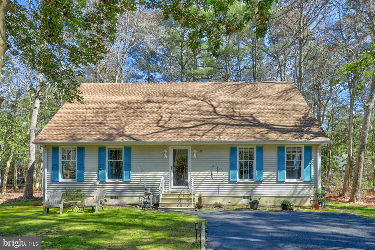 Property Photo:  11 Camelot Circle  MD 21811 