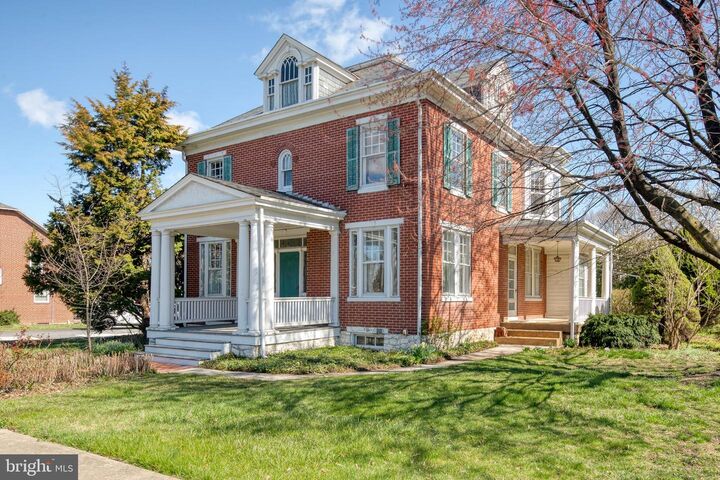 1979 N Susquehanna Trail  York PA 17404 photo