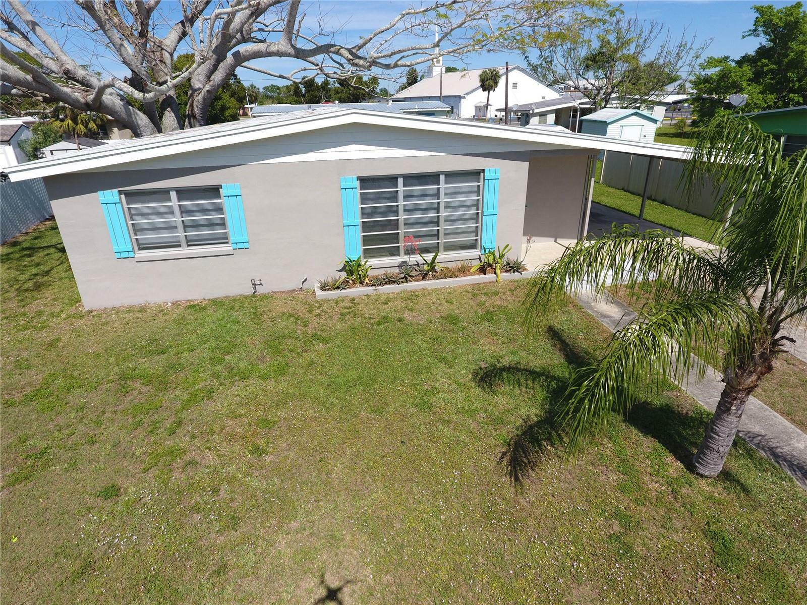 Property Photo:  22138 Catherine Avenue  FL 33952 