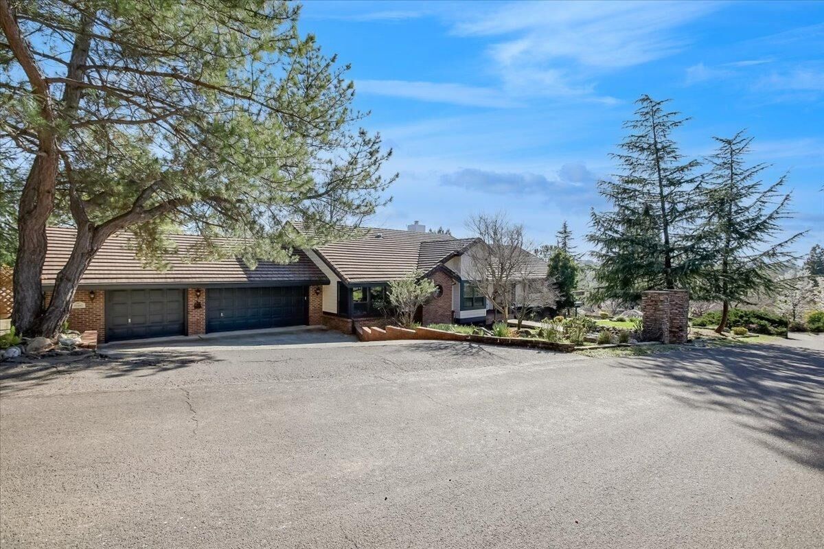 Property Photo:  8980 Upper Valley Road  CA 95602 