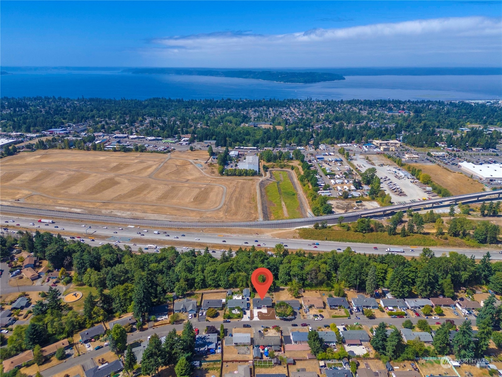 Property Photo: 24533 35th Avenue S WA 98032