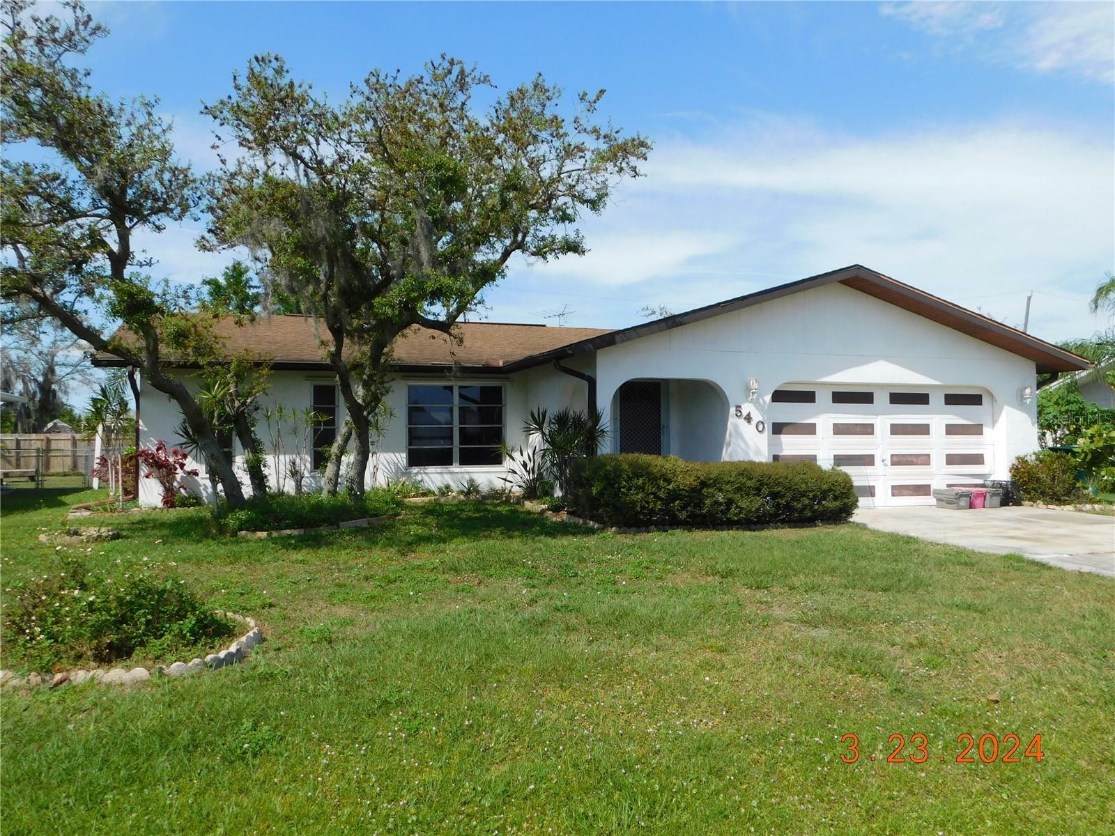 Property Photo:  540 Jasmine Avenue NW  FL 33952 