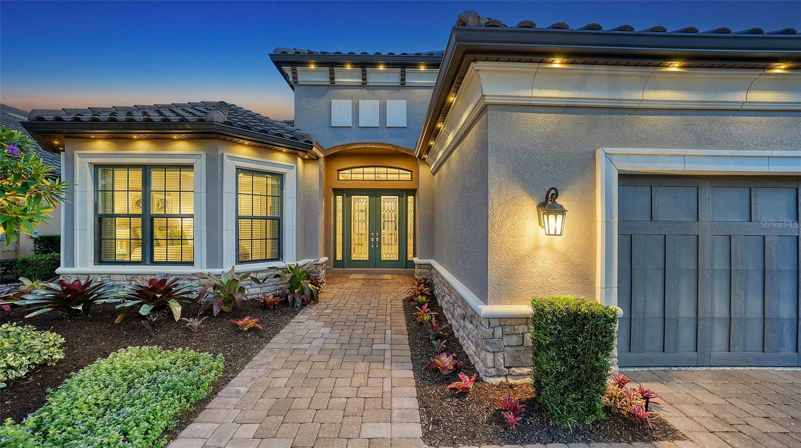 Property Photo:  4610 Benito Court  FL 34211 