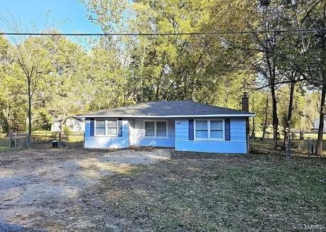 Property Photo:  402 Crane Street  MO 63841 