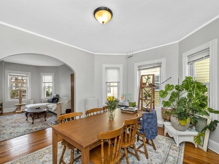 Property Photo:  28 Magnolia Street 1  MA 02474 