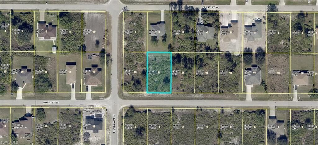 Property Photo: 2618 40th St W FL 33971