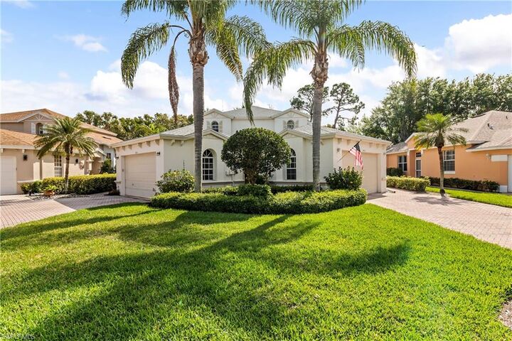 Property Photo: 14955 Sterling Oaks Dr FL 34110