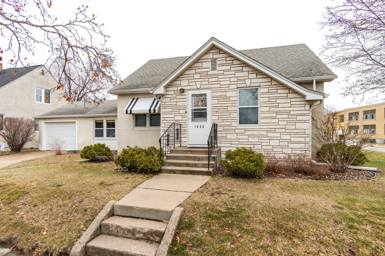 Property Photo:  1425 19th St  WI 54601 