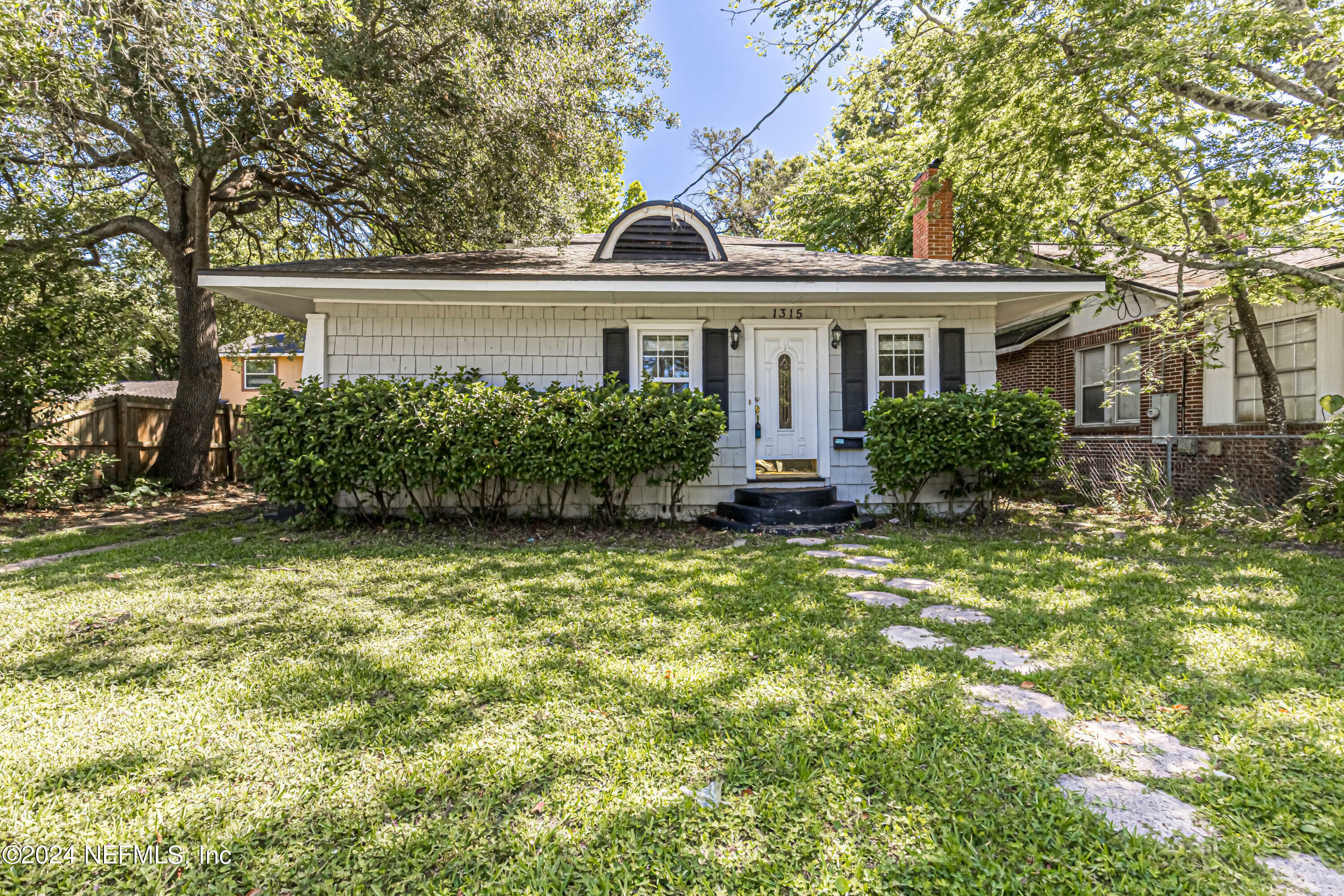 Property Photo:  1315 Ingleside Avenue  FL 32205 