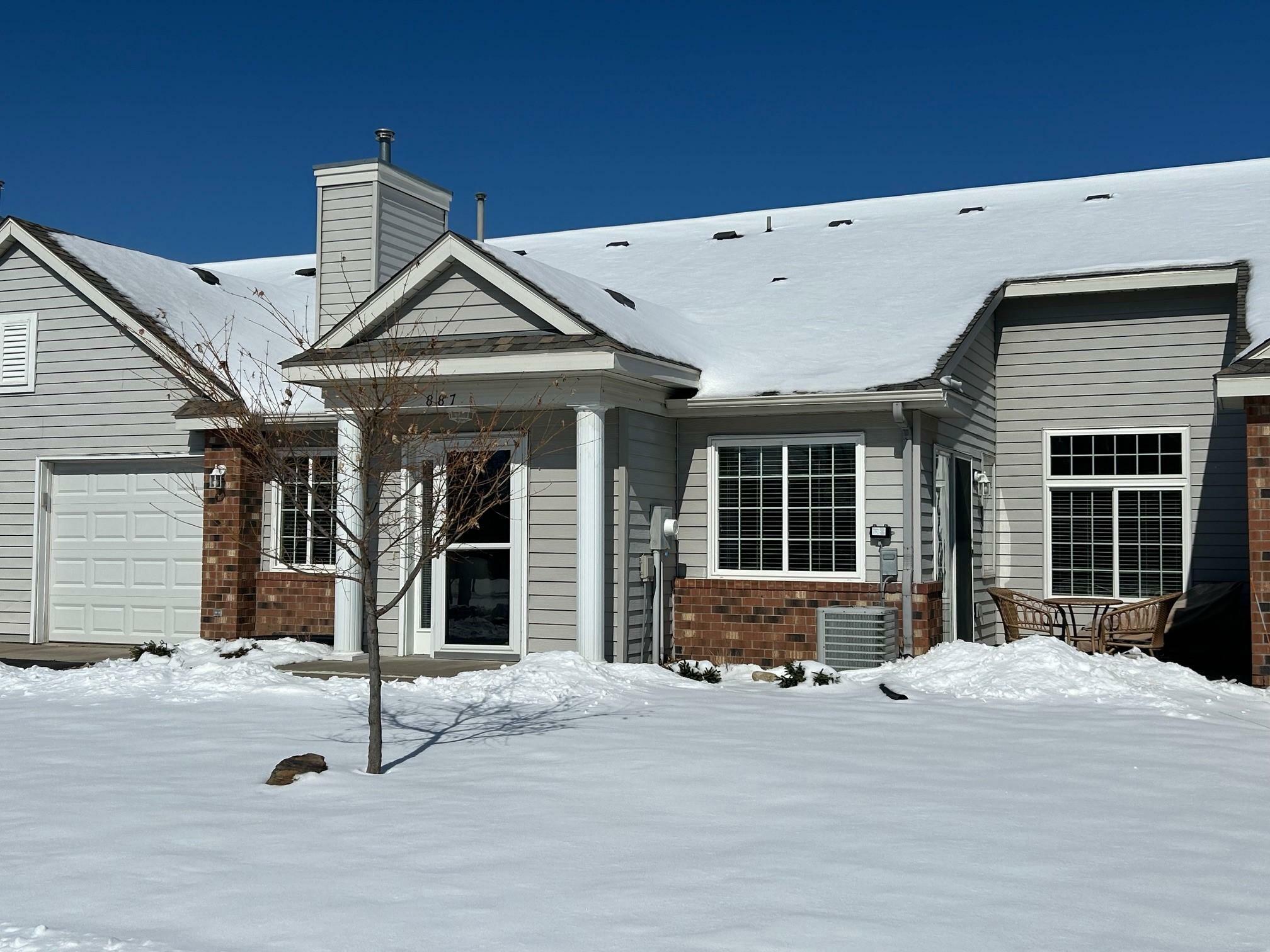 Property Photo:  887 Sunrise Drive  MN 55125 