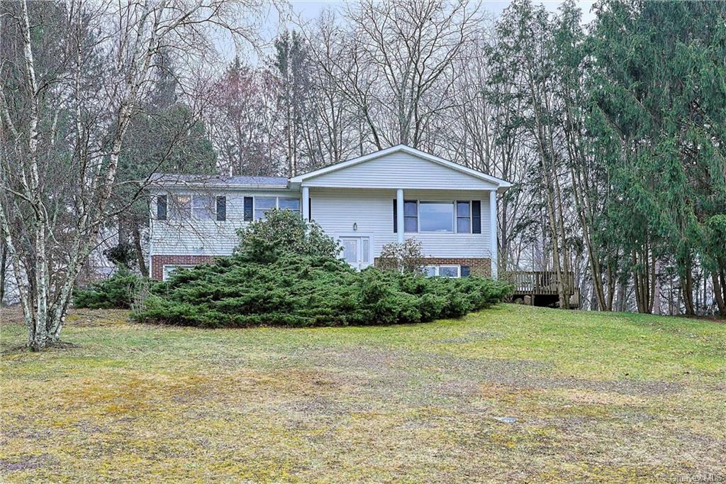 Property Photo:  35 Orchard Crest Drive  NY 10998 