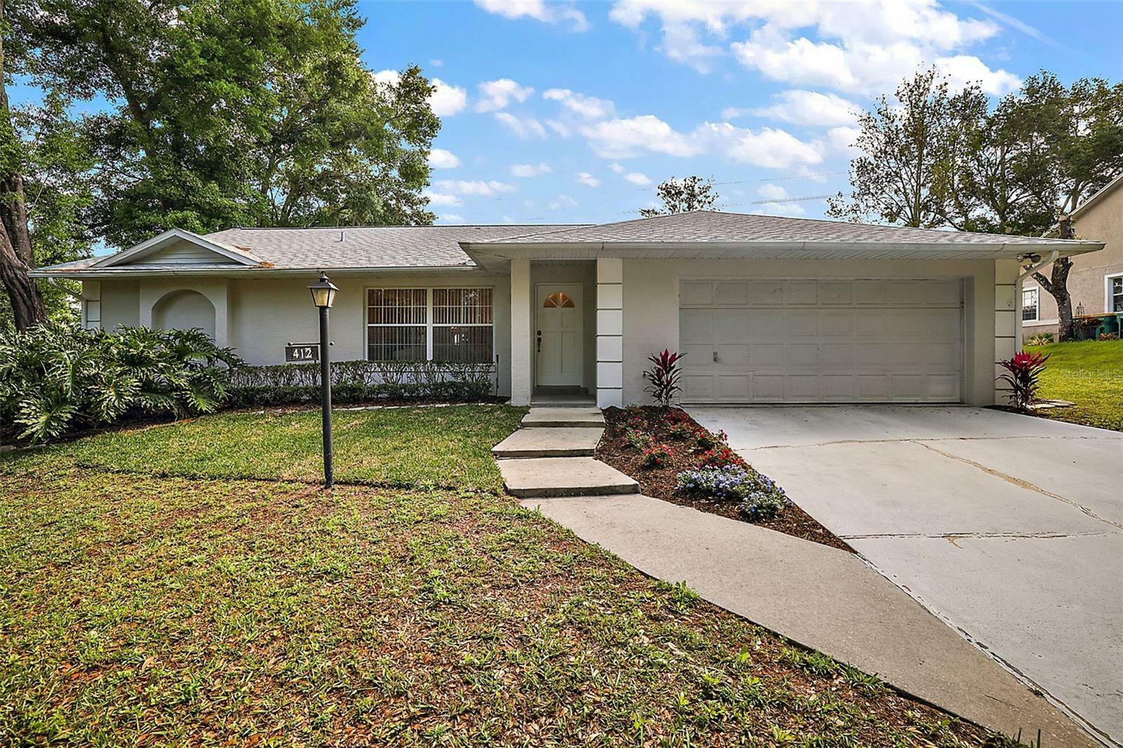 Property Photo:  412 Stanley Bell Drive  FL 32757 