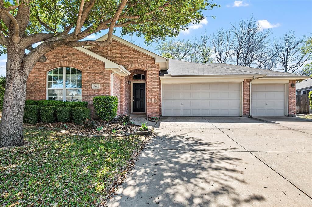 Property Photo: 201 Hackberry Drive TX 75087