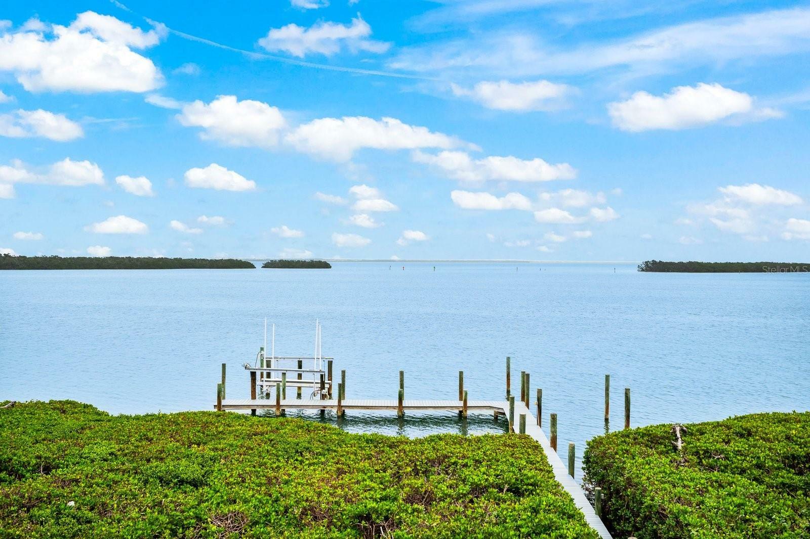 Property Photo: 757 Hideaway Bay Drive FL 34228