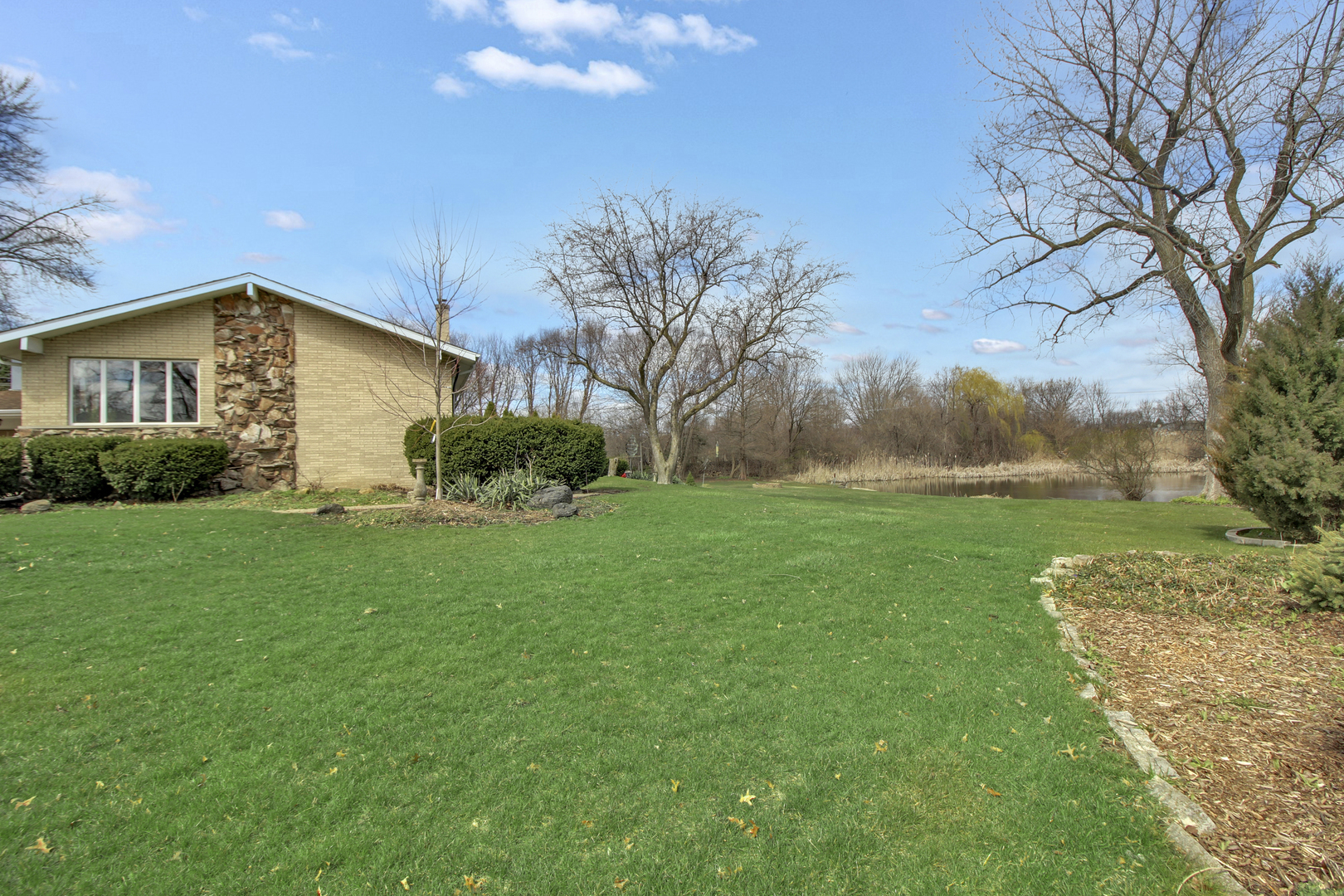 Property Photo:  13300 S Stephen Drive  IL 60464 