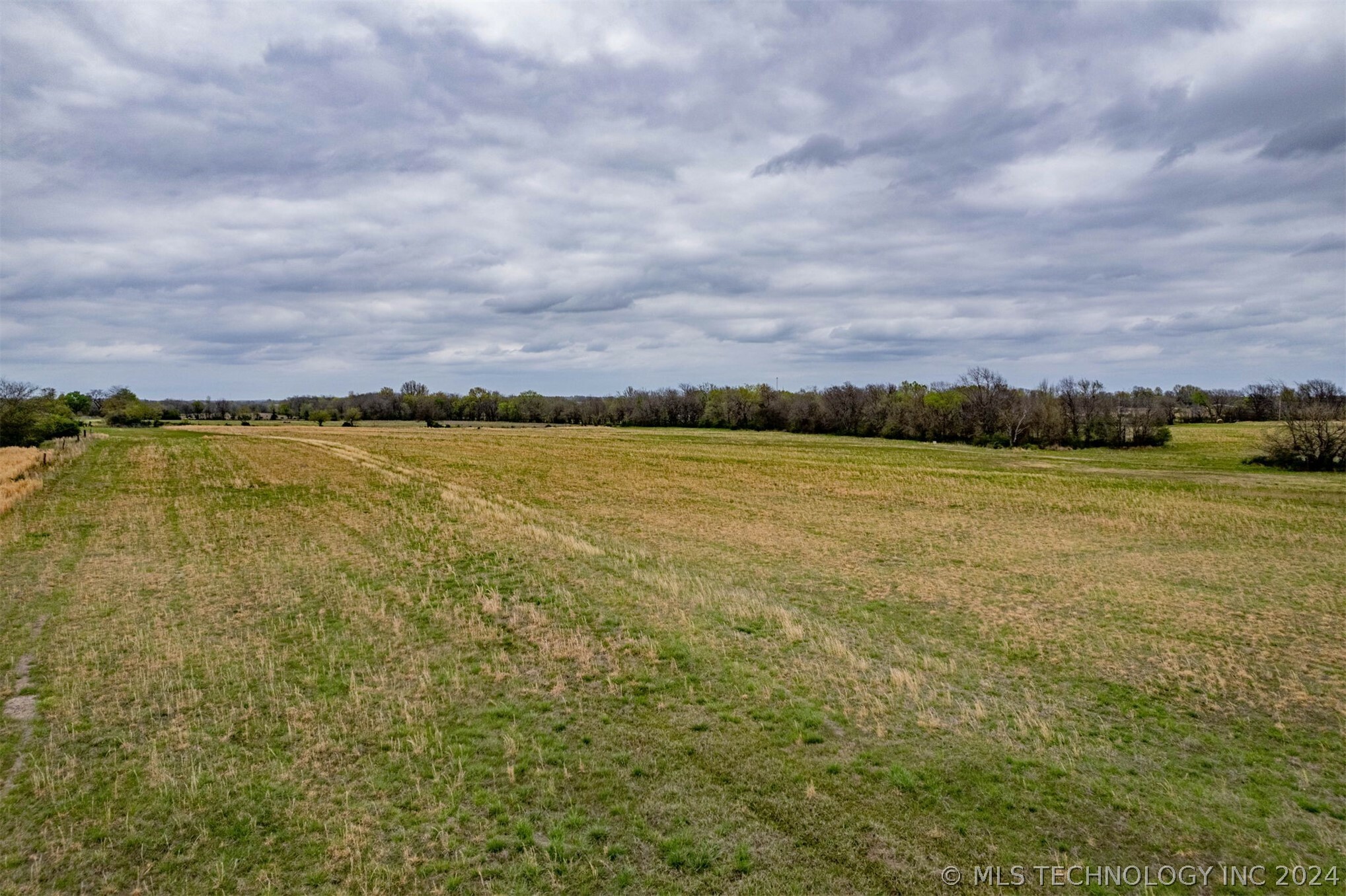 Property Photo:  21 E Hwy 51 B  OK 74454 