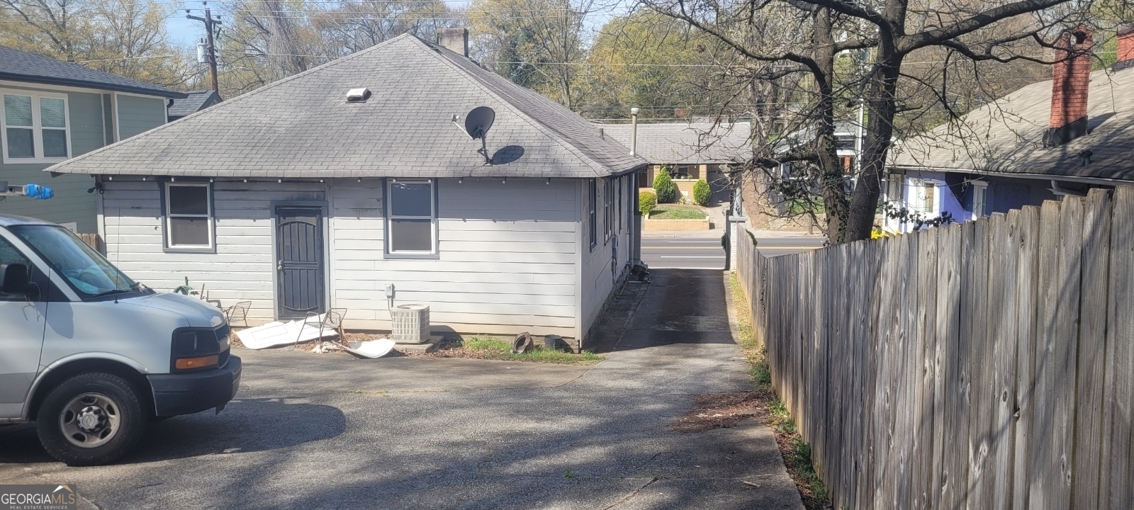 Property Photo:  1088 Metropolitan Parkway SW  GA 30310 