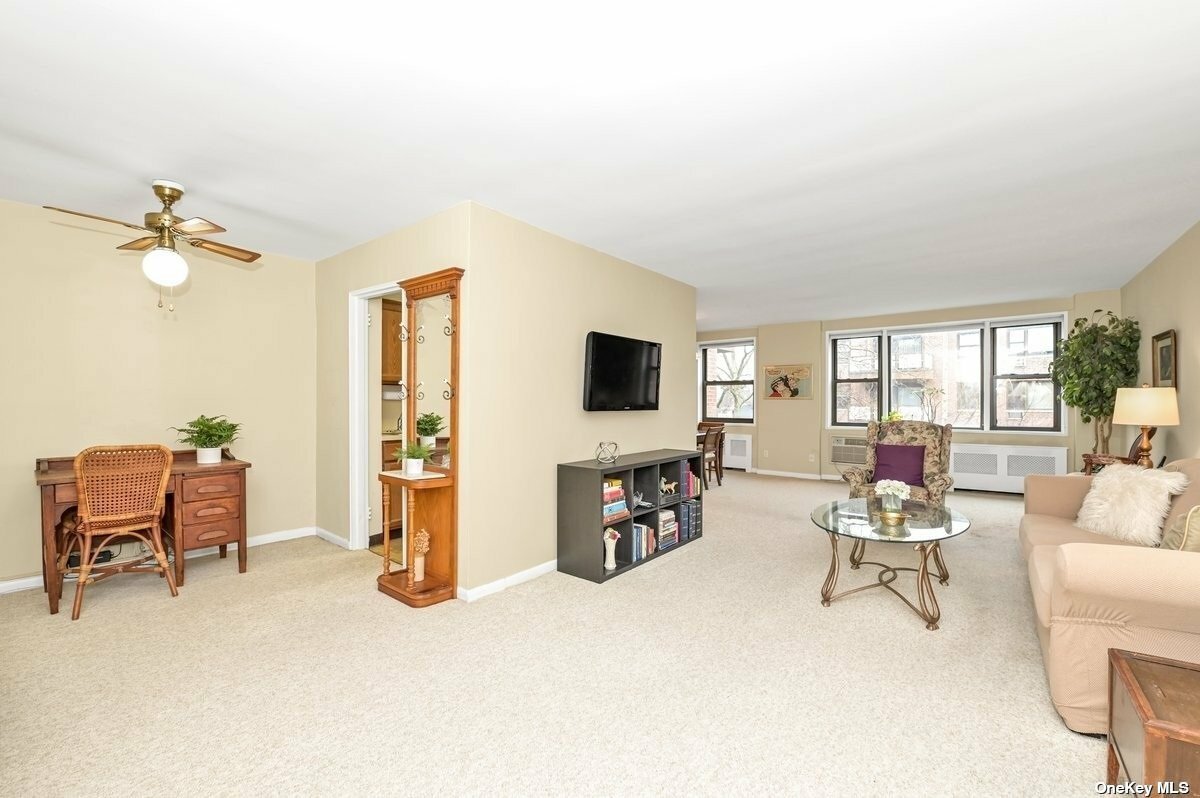 Property Photo:  3 Birchwood Court 4K  NY 11501 