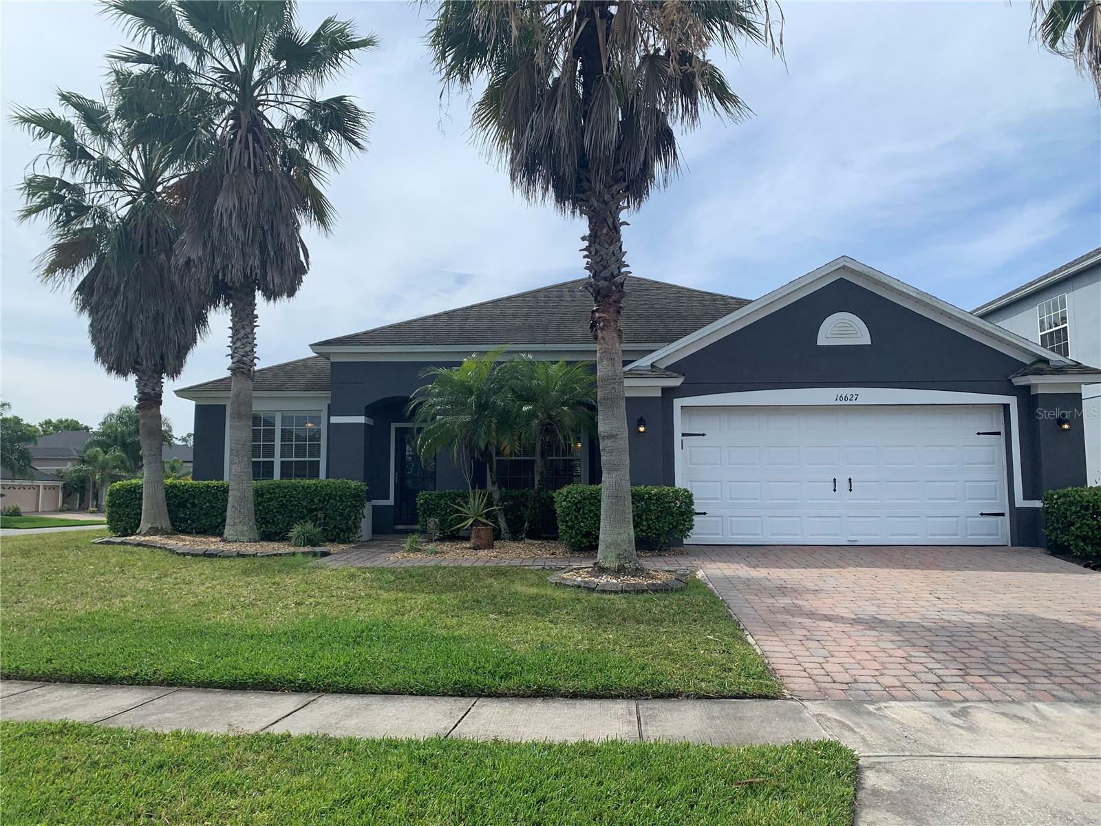 Property Photo:  16627 Cedar Run Drive  FL 32828 