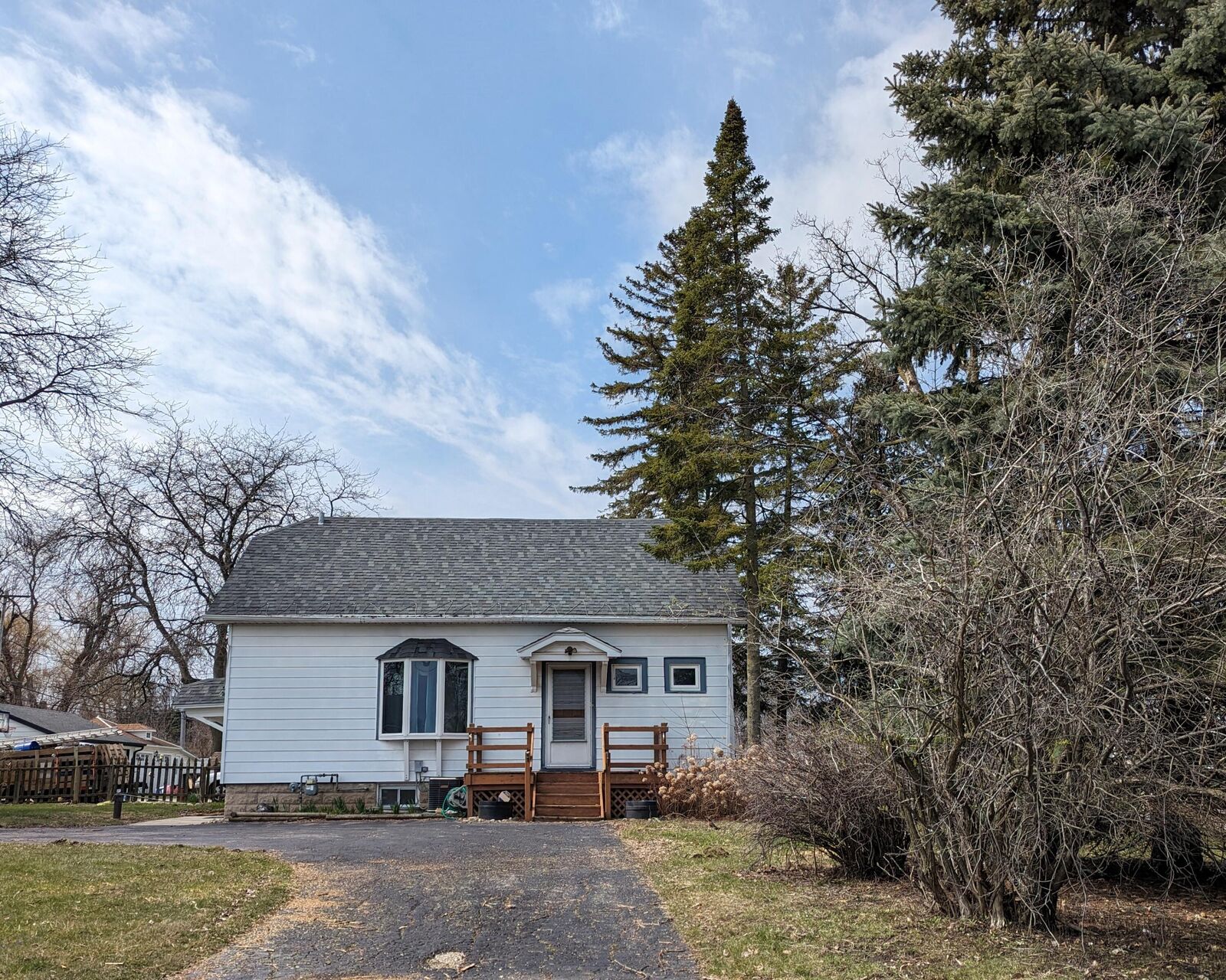 Property Photo:  4011 W Howard Ave  WI 53221 