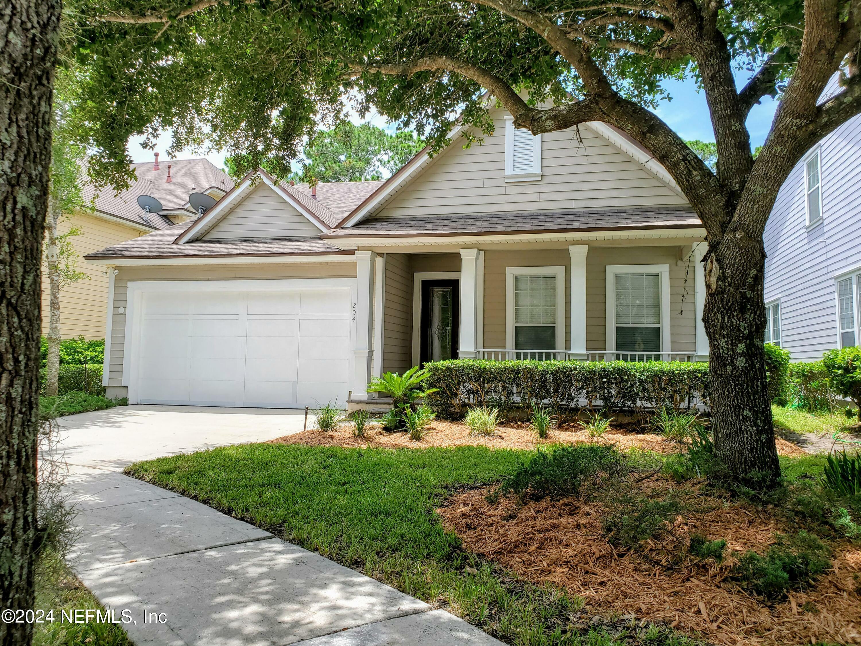 Property Photo:  204 Carmine Lane  FL 32095 