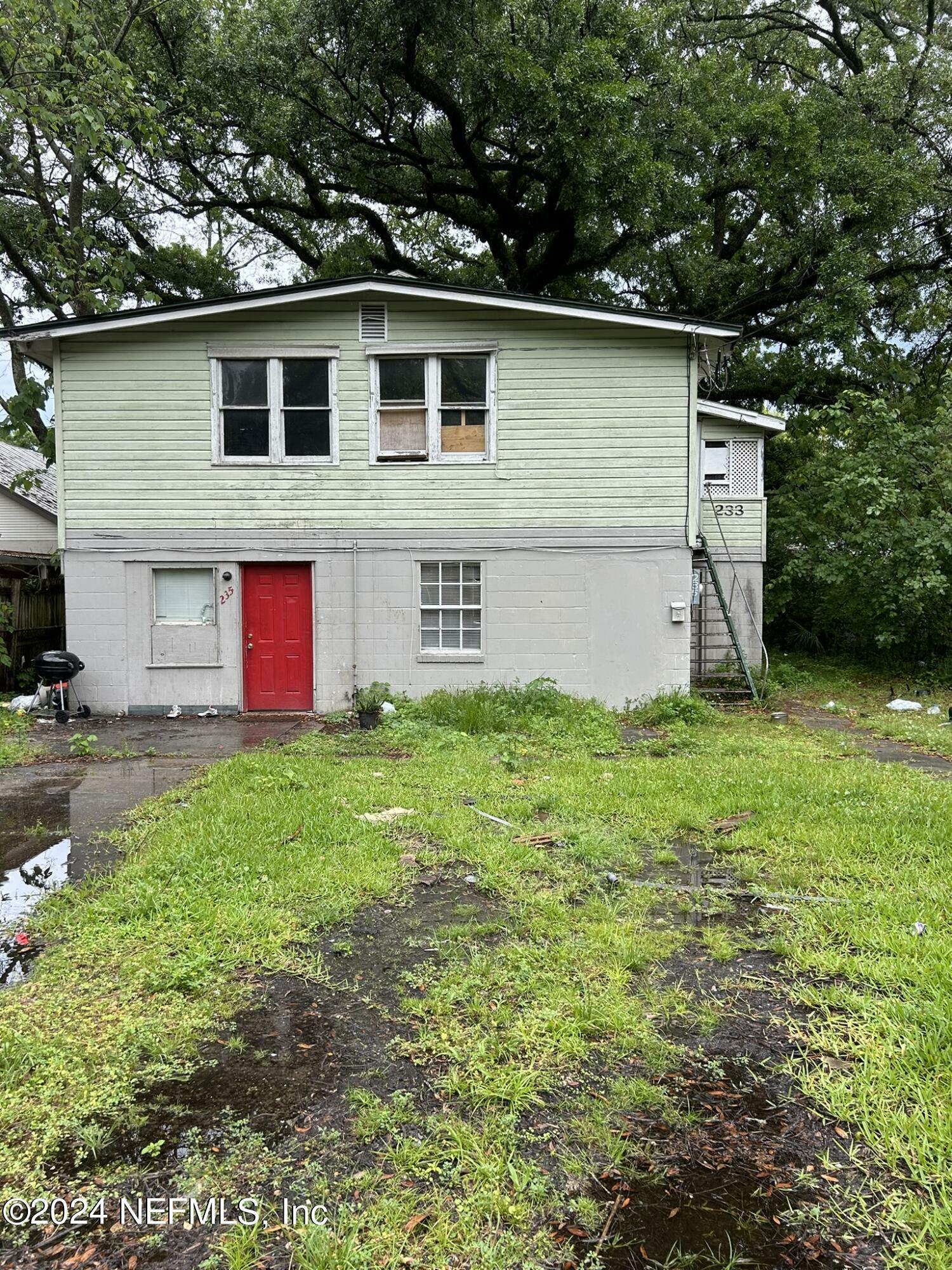 Property Photo:  233 Spring Street  FL 32254 