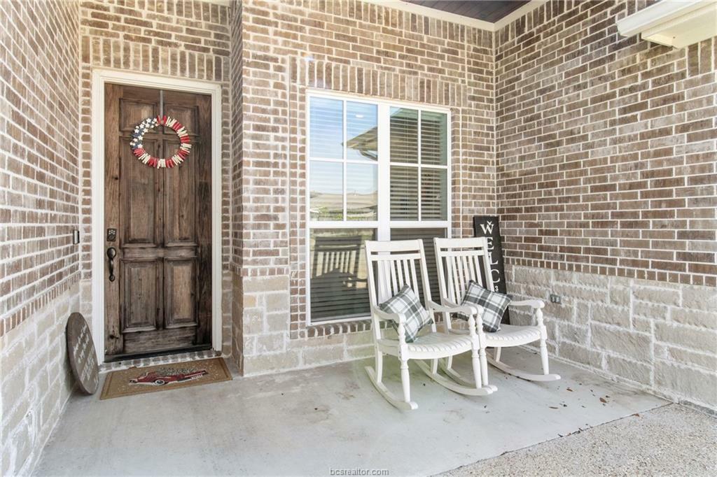 Property Photo:  4118 Wallaceshire Avenue  TX 77845-7498 